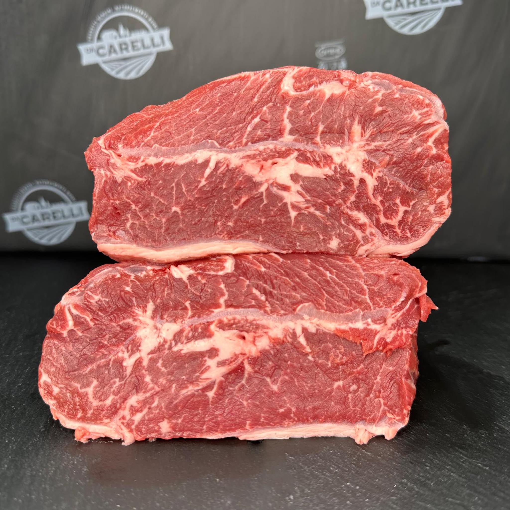 Cappello del prete di Angus Miguel Vergara